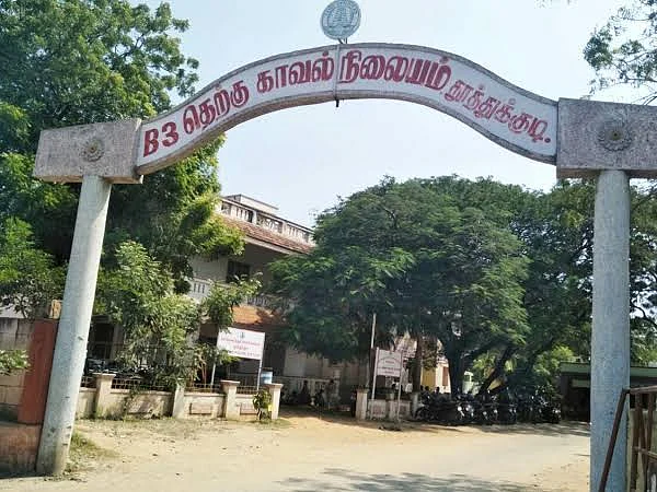 மதுரை டு தூத்துக்குடி; பைக்கில் கஞ்சா கடத்தல்! - சிக்க வைத்த சிசிடிவி
