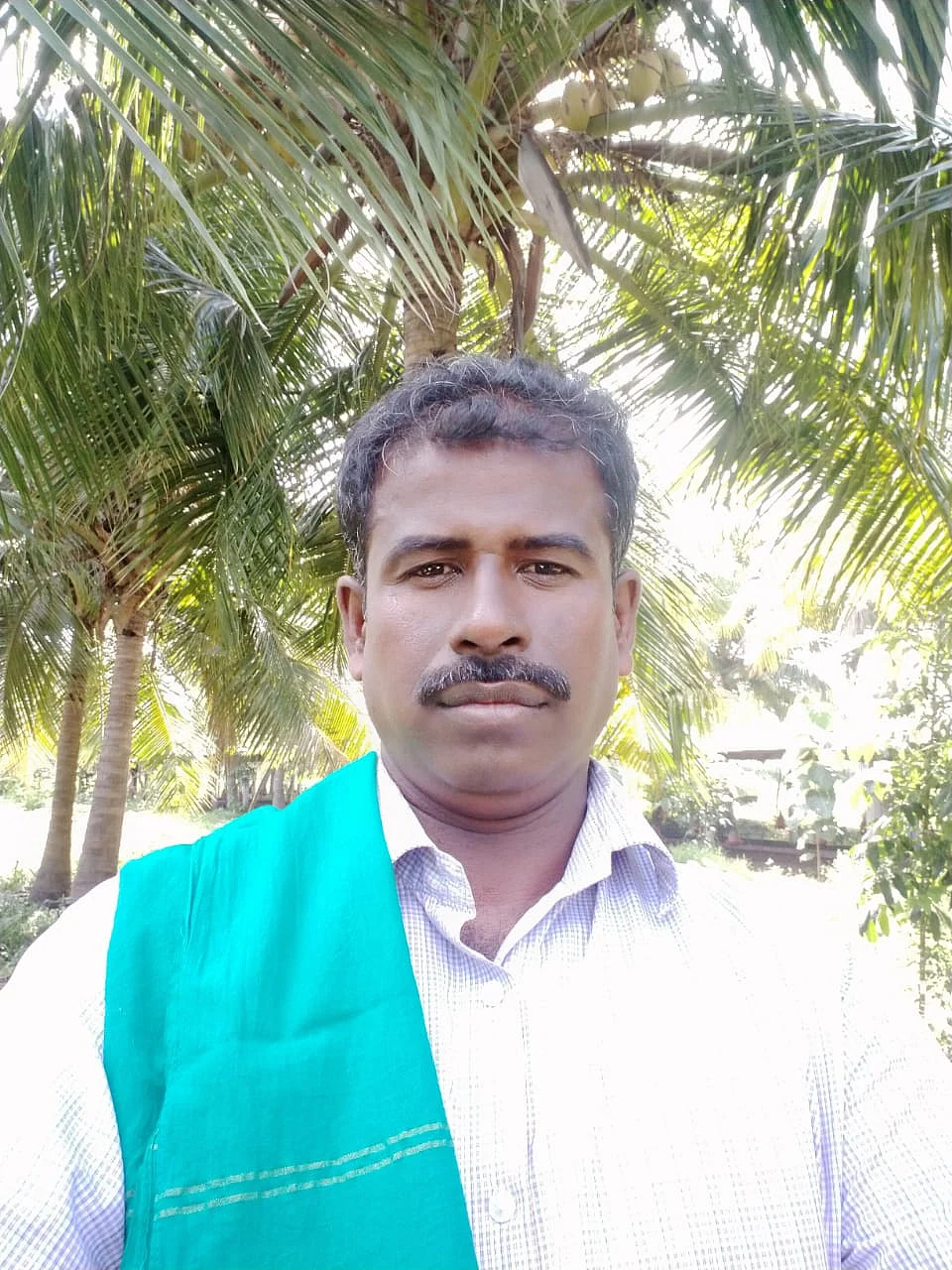 விவசாயி ஜெயக்குமார்