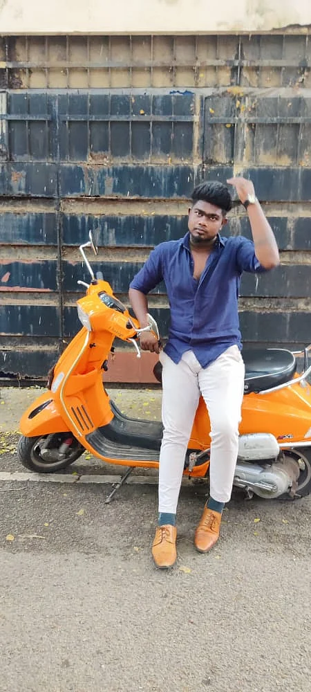 சதீஷ்குமார் என்ற போவாஸ்
