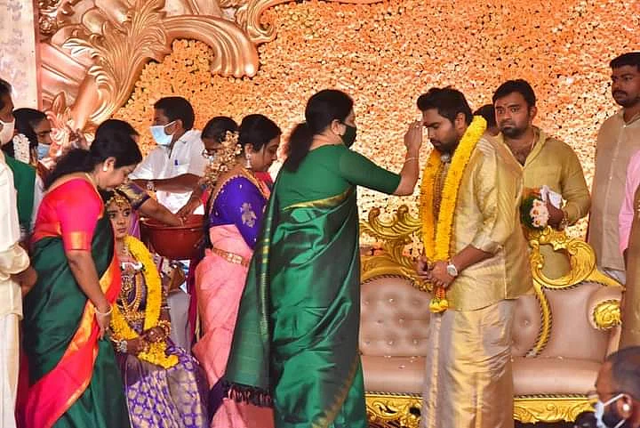 தினகரன் மகள் திருமணம்