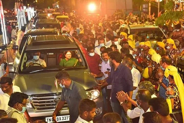 சசிகலா