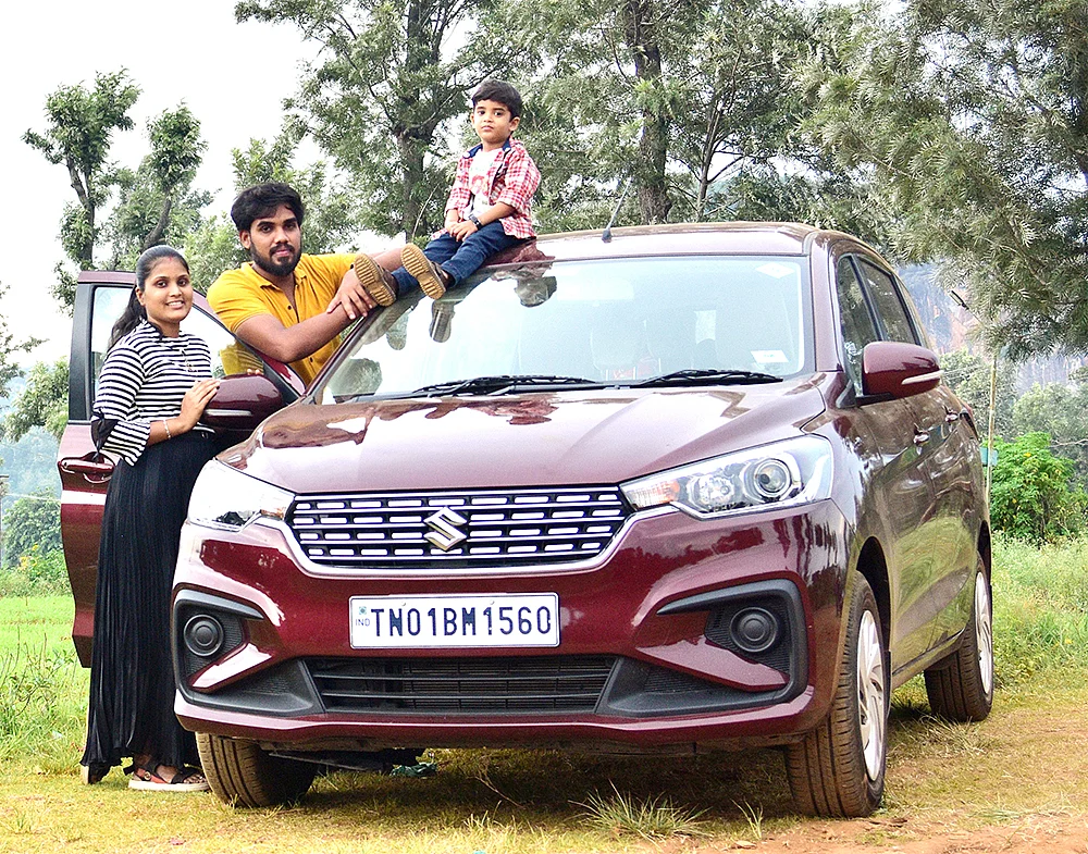 கொல்லிமலையில் நிஷாந்த் - காயத்ரி