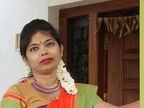 ``திமுக சிறந்த கட்சி என மக்கள் தேர்ந்தெடுக்கவில்லை!''
- பா.ம.க திலகபாமா பேட்டி