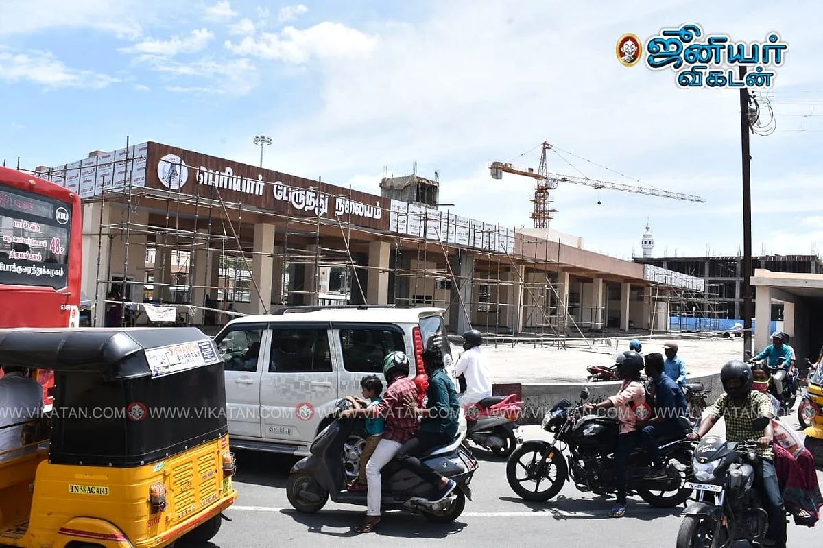 பெரியார் பேருந்து நிலையம்
