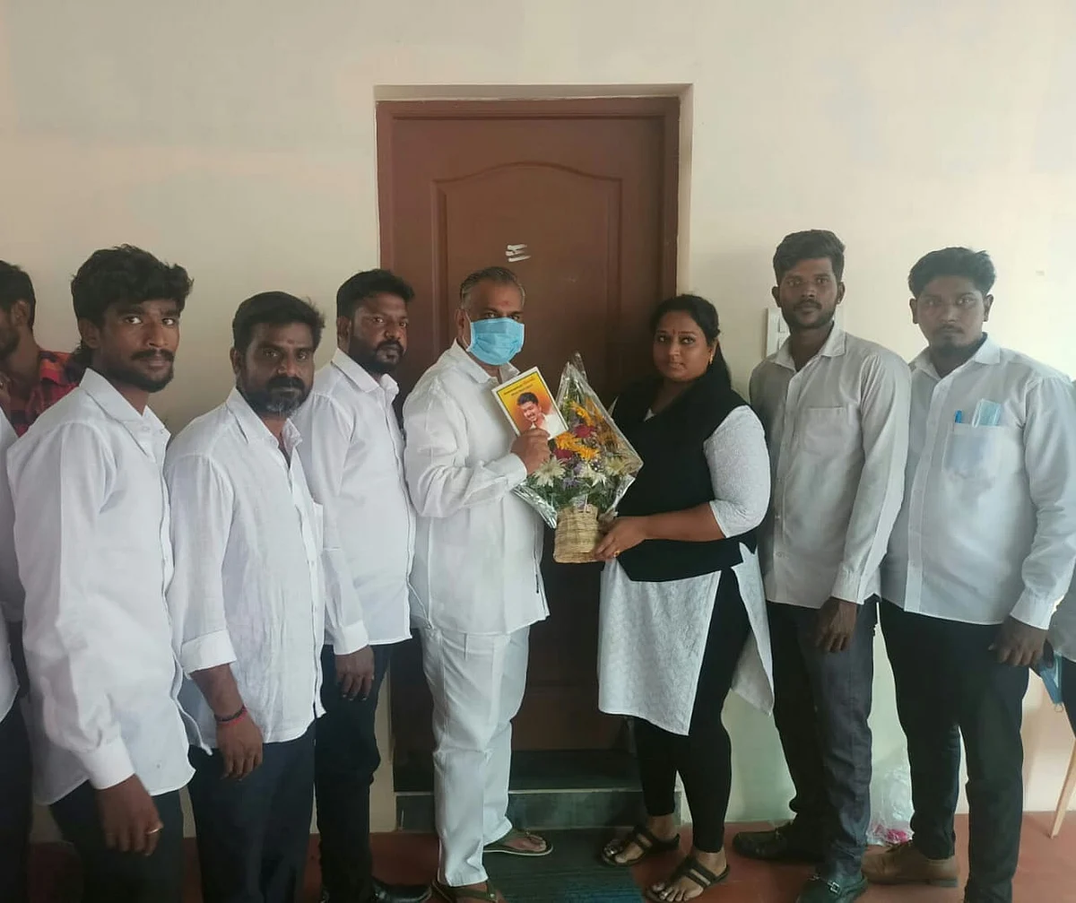 தேர்தல் தொடர்பான ஆலோசனைக் கூட்டத்தில் மக்கள் இயக்க நிர்வாகிகள்