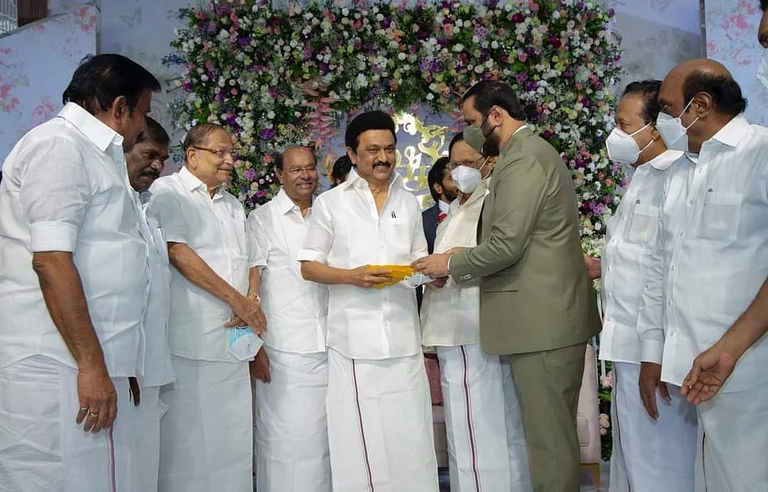 ஸ்டாலினை வரவேற்கும் அன்புமணி