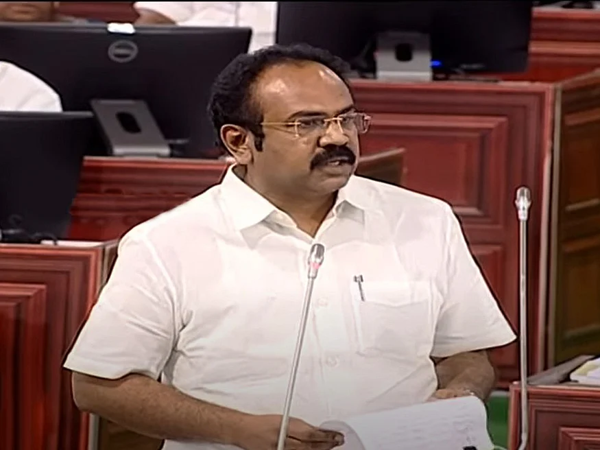 சங்கத் தமிழ் இலக்கியங்களுக்கு திராவிட அடையாளமா? - சர்ச்சையும் விளக்கமும்!