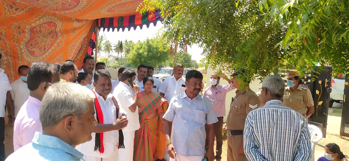 போராட்டத்தில் குதித்த மக்கள்
