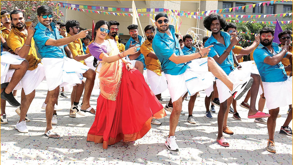லாஸ்லியா, ஹர்பஜன்சிங்