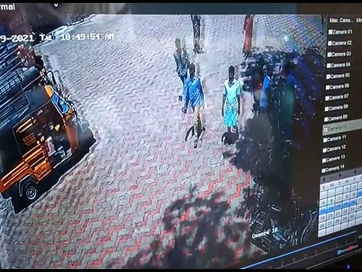 காஞ்சிபுரம் முருகனை அழைத்துச் செல்லும் மேல ஈரால் முருகன்