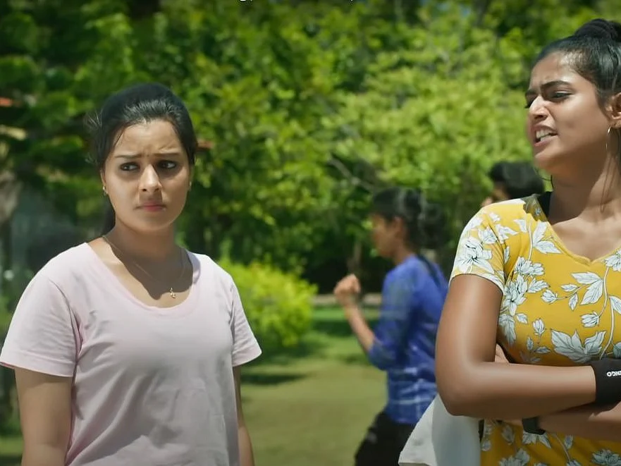 AKS - 20 | திருமணம் செய்து கொள்ளாமல் ஒரு பெண் தனக்கு பிடித்த துறையில் சாதிக்கக்கூடாதா?!