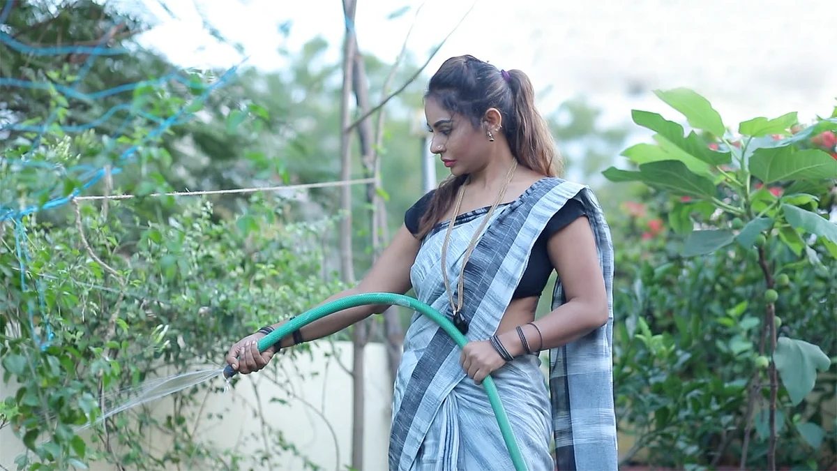 ஶ்ரீரெட்டியின் மாடித்தோட்டம்