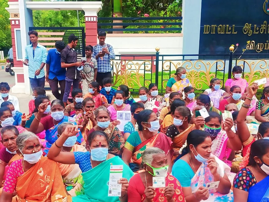 உள்ளாட்சித் தேர்தல்: வாக்காளர் பட்டியலில் திடீர் திருத்தம்?! - அதிர்ச்சியில் ஈச்சங்குப்பம் மக்கள்