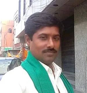 வழக்கறிஞர் ஈசன்