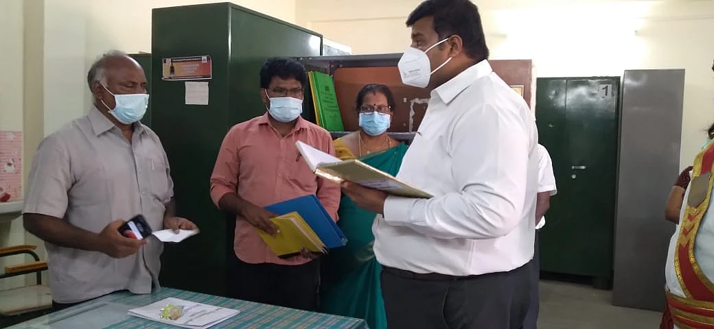 ஆட்சியர் ஆய்வுசெய்தபோது...