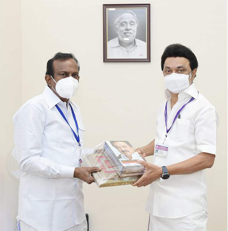 முதல்வர் மு.க. ஸ்டாலின், அமைச்சர் சு. முத்துசாமி