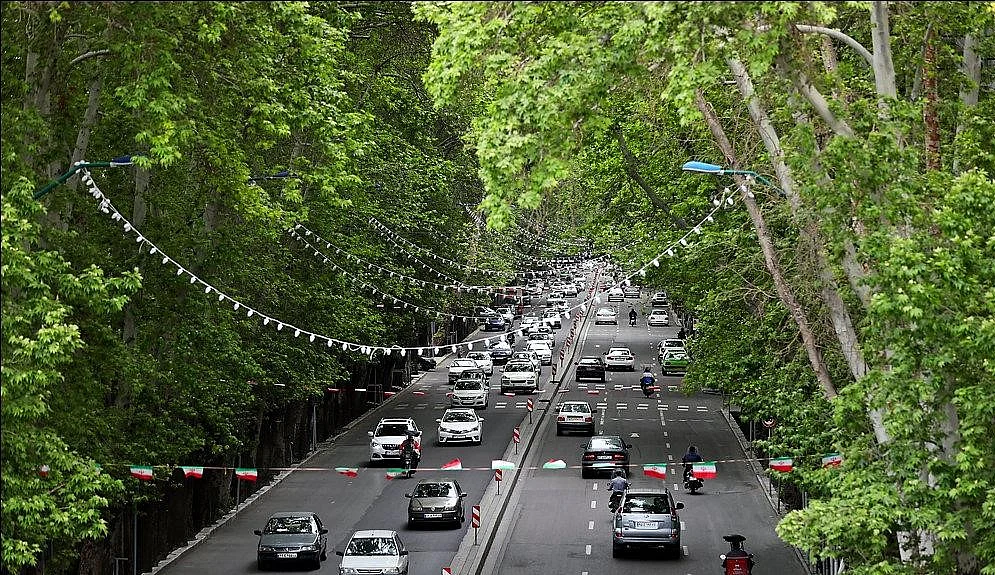 VALI-E-ASR AVENUE