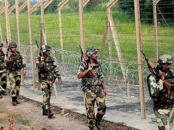 ``மோடி அரசைக் கண்டு அஞ்சும் பயங்கரவாதிகள்” - காஷ்மீரின் நிலைமை என்ன?