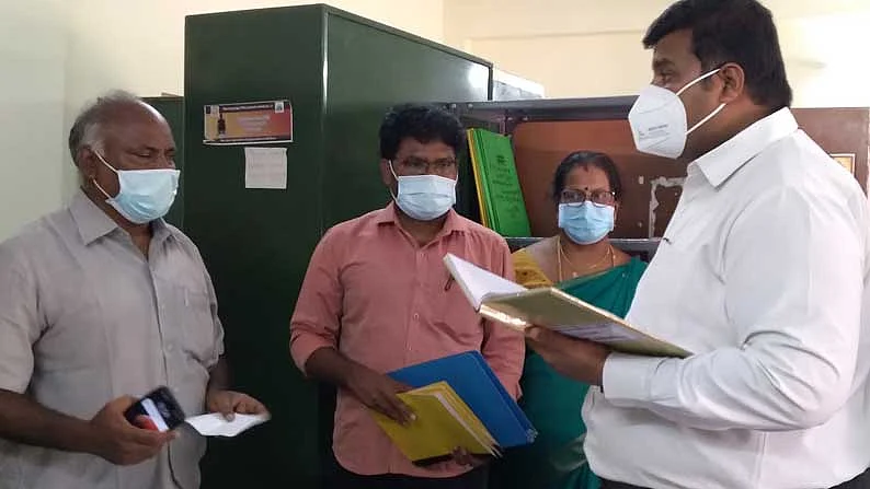 ஆட்சியர் ஆய்வுசெய்தபோது...