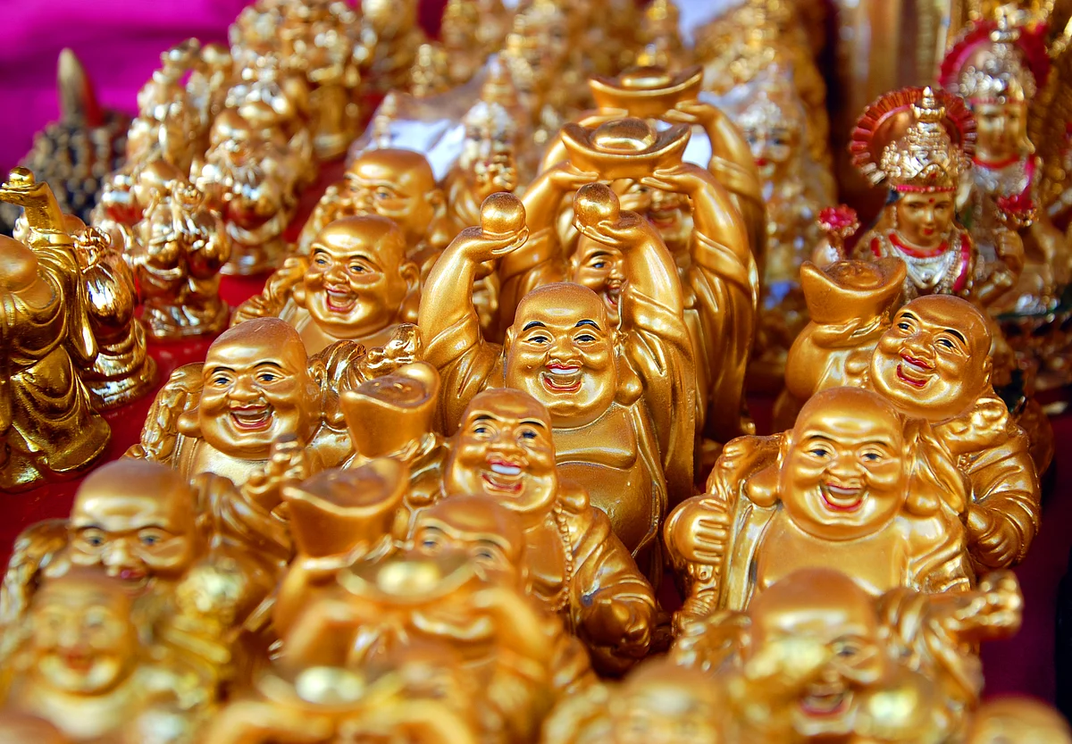 குழந்தை புத்தர், கிருஷ்ண லீலை, விவசாயி; கண்ணைக்கவரும் வண்ணமயமான நவராத்திரி கொலு பொம்மைகள்!