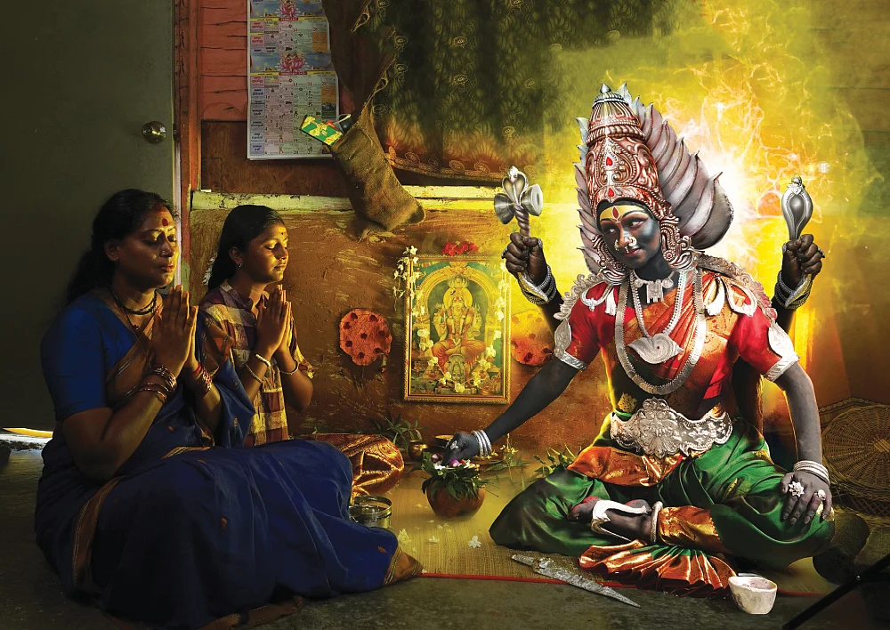 நார்மல் பொண்ணுக்கு நயன்தாரா லுக்!