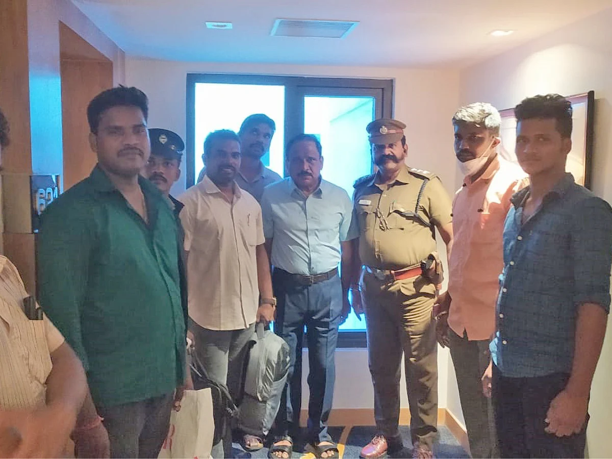 “அவ்ளோ பணம் வெச்சிருக்காங்க... ஒரு சேஃப்டி இல்ல சார்!” - ஆபீஸ் கொள்ளையனின் அலப்பறை!