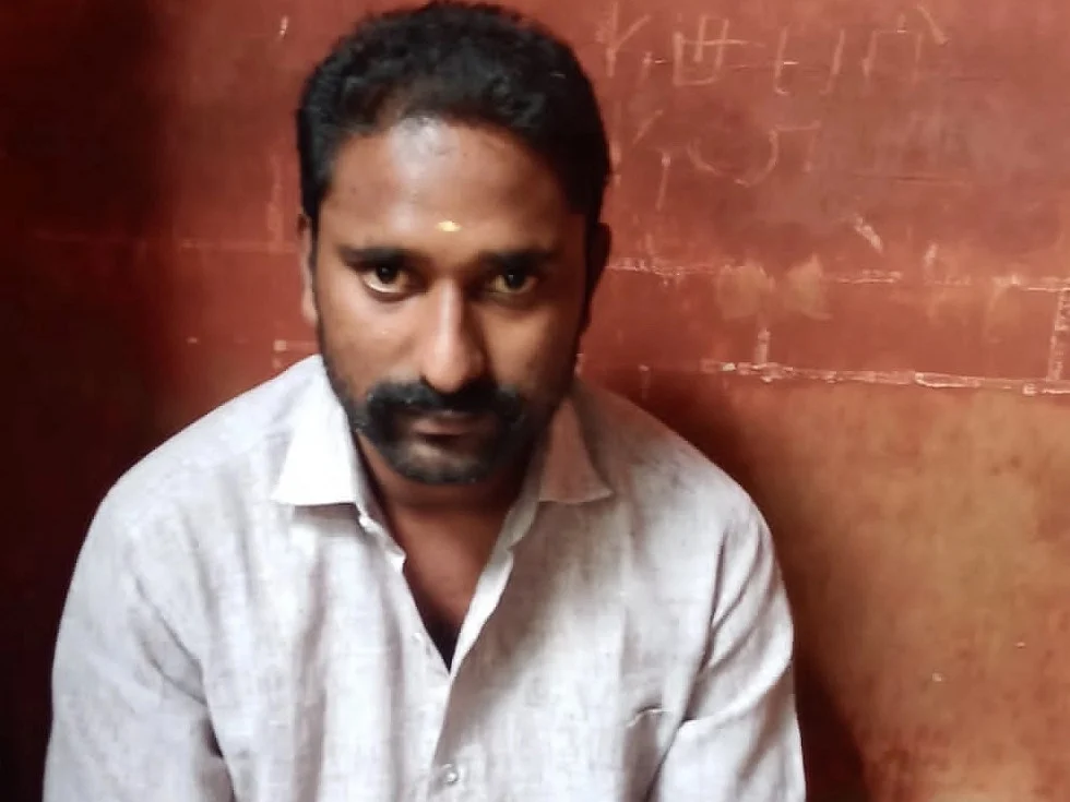போலீஸை அறைந்து கொலை மிரட்டல் விடுத்த ரெளடிக்கு 12 ஆண்டுகள் சிறை; புதுக்கோட்டை நீதிமன்றம் தீர்ப்பு