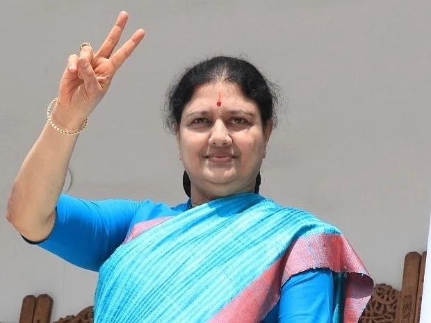 அரசுக்குக் கோரிக்கை: 'ஓ.பி.எஸ் பாணி அறிக்கை அரசியல்' - சசிகலாவின் புதிய திட்டம் என்ன?