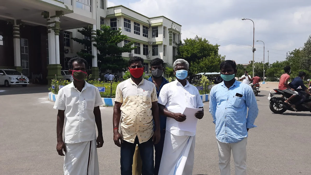 மனு கொடுத்தவர்கள்