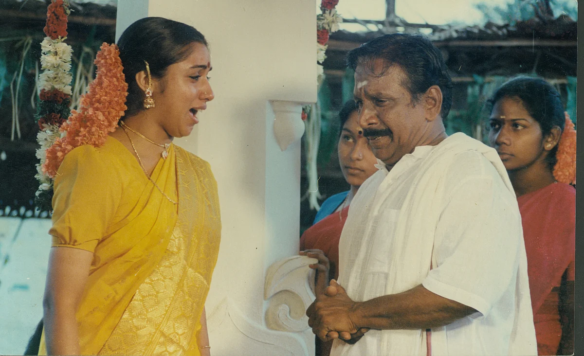'தேவர் மகன்' படத்தில் ரேவதி...