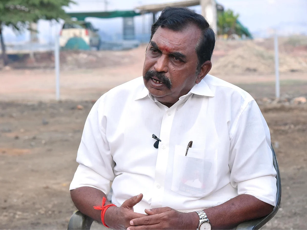“ஆவணங்களை கொள்ளையடிக்க சொன்னது எடப்பாடியாத்தான் இருக்கும்!”