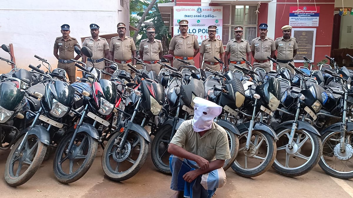 `நெருக்கமான கடைவீதிகள் தான் டார்கெட்!’ - புதுக்கோட்டையை அலற விட்ட டூவீலர் திருடன் சிக்கியது எப்படி?