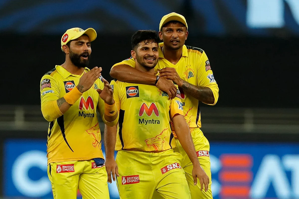 தோனியால் தோற்றோம்... தாக்கூரால் தன்னம்பிக்கை பெற்றோம்... இரட்டை தோல்வியில் இருந்து சென்னை மீளுமா?