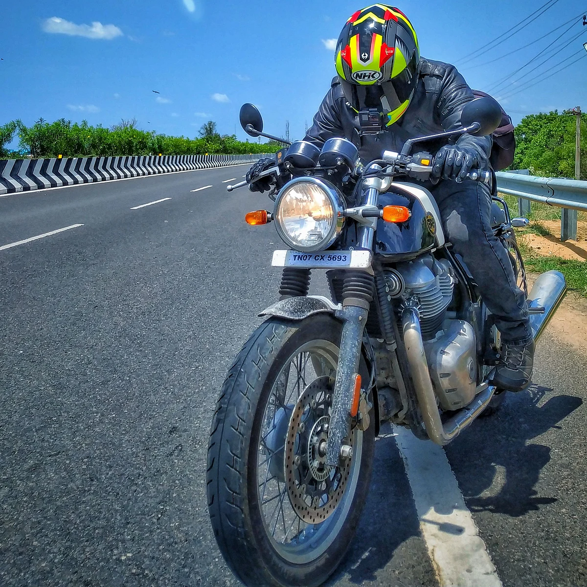 How to Choose a Motorcycle Helmet