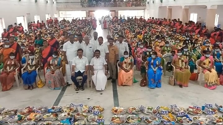 `கர்ப்பிணிகளுக்கு ஊட்டச்சத்து முக்கியம்!' - திண்டுக்கல்லில் நடைபெற்ற சமுதாய வளைகாப்பு விழா