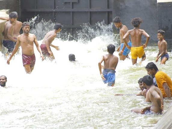 திருச்சி ஹேங்அவுட்: ஒன் டே டூருக்கு ஏற்ற இடம்... அழகில் அணைக்கும் தென்பெரம்பூர் அணைக்கட்டு!