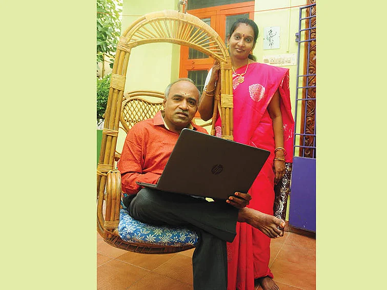பணச் சிக்கல் இல்லாத வாழ்க்கை... நிம்மதிக்கு கைகொடுத்த எஸ்.ஐ.பி!