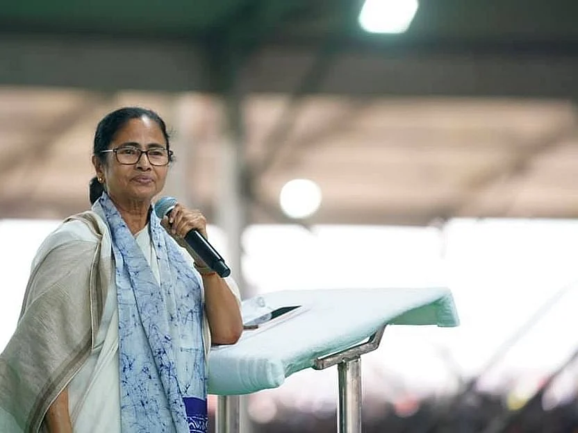 காங்கிரஸ் இல்லாமல் மம்தா தலைமையில்
மூன்றாவது அணி; பா.ஜ.க-வுக்கு சாதகமாகுமா?