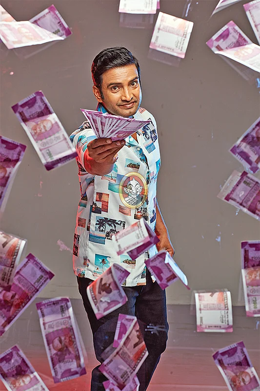 ‘ஏன் பிரபல ஹீரோயின்களுடன் நடிப்பதில்லை?’ - மனம் திறக்கும் சந்தானம்