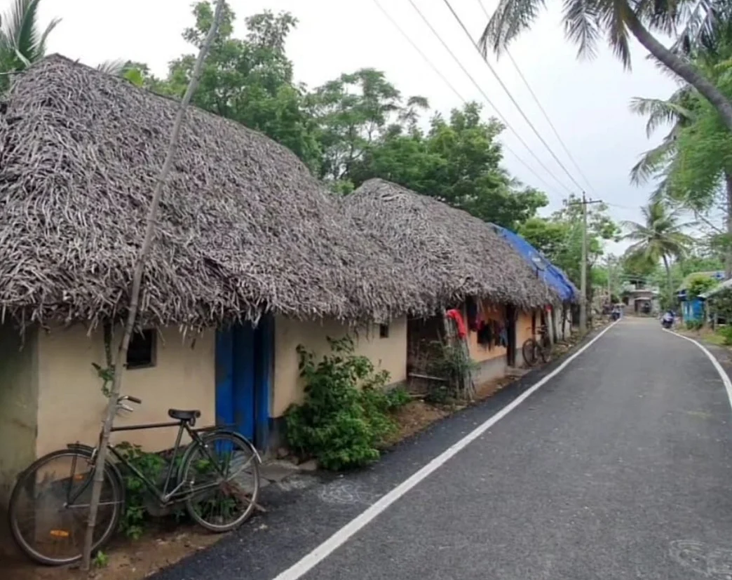 வீடுகள்