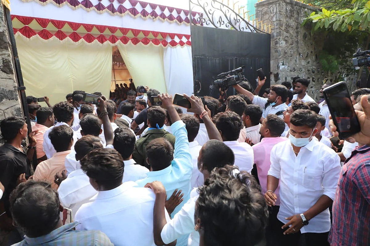 பனையூர்