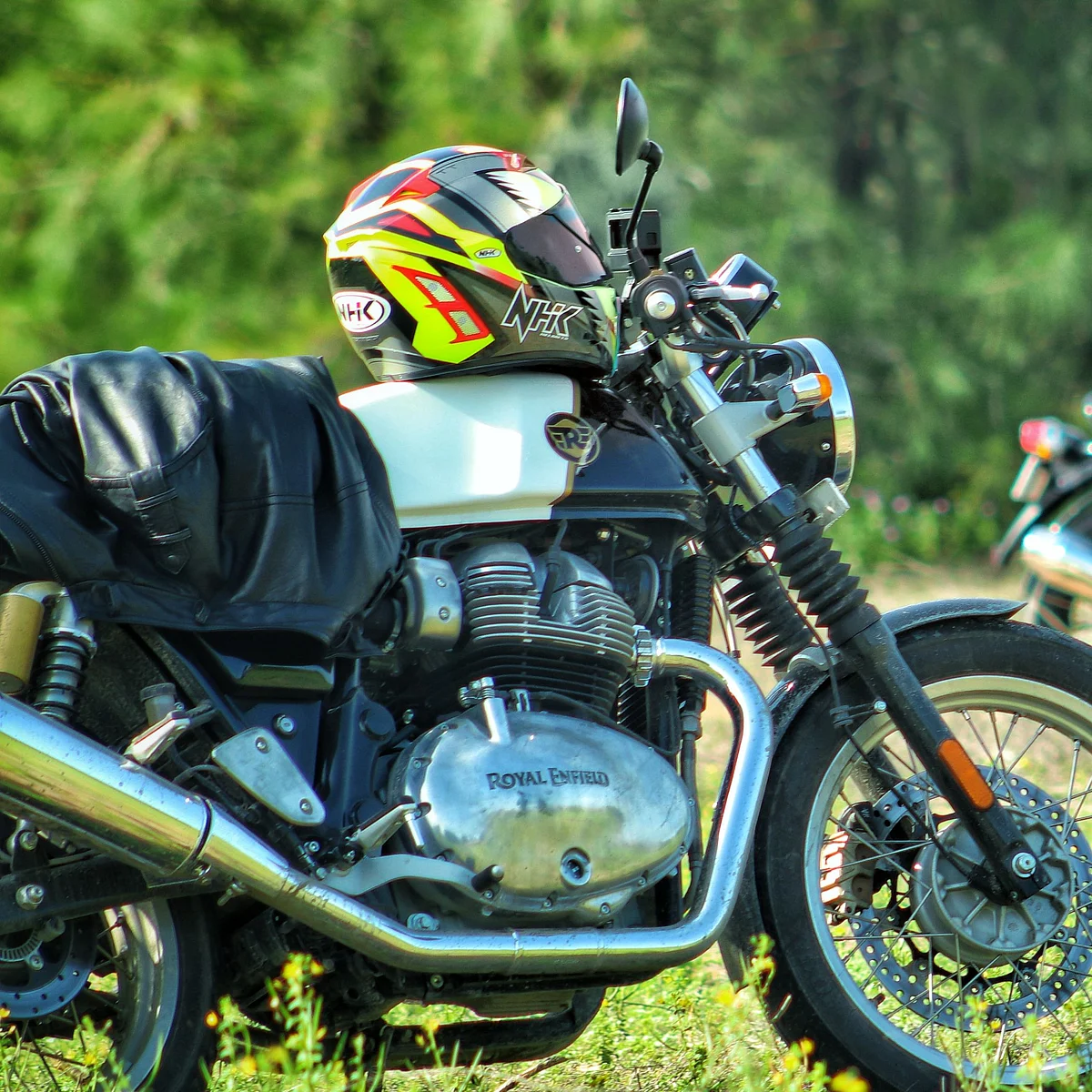How to Choose a Motorcycle Helmet