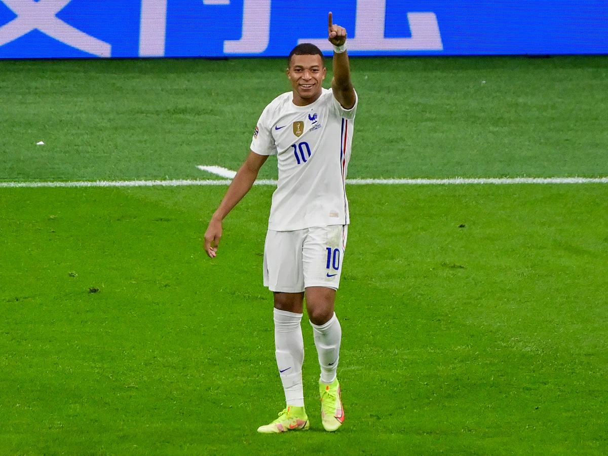 கிலியன் எம்பாப்பே - பிரான்ஸ்- Nations League