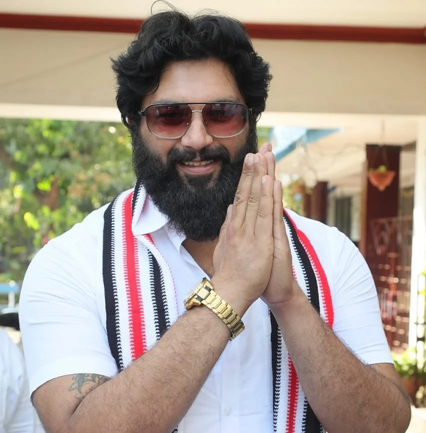 'ஜூனியர் எம்.ஜி.ஆர்' ராமச்சந்திரன்