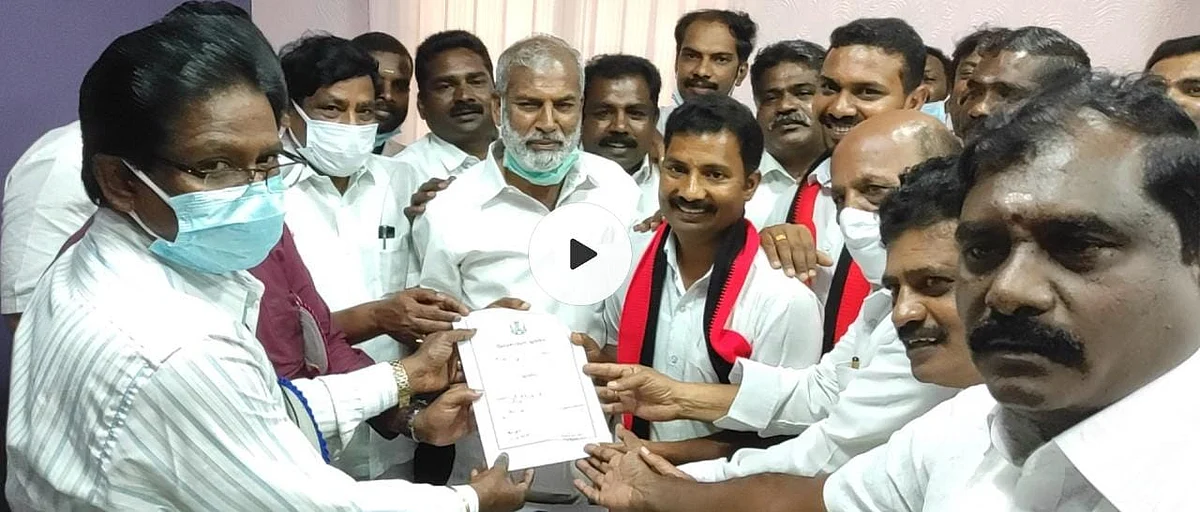 வெற்றி பெற்ற திமுக வேட்பாளர் உத்தமன்