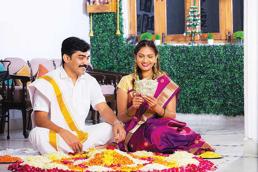 தீபாவளி போனஸ்... ஆக்கபூர்வமாகப் பயன்படுத்துவது எப்படி?