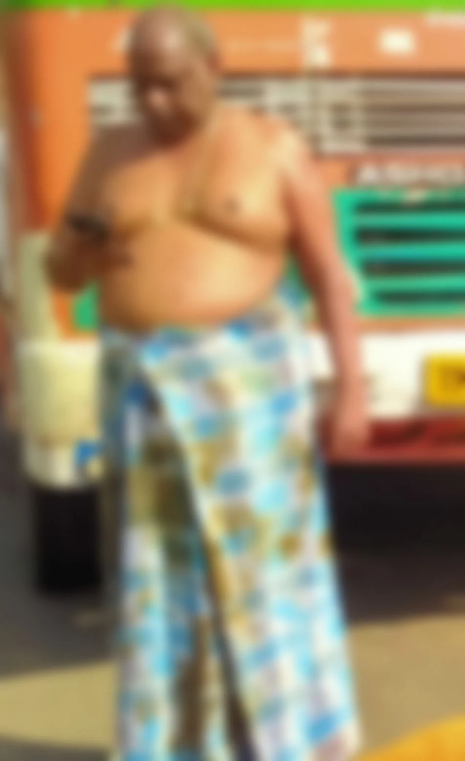 வழக்கறிஞர் சுரேஷ்குமார்