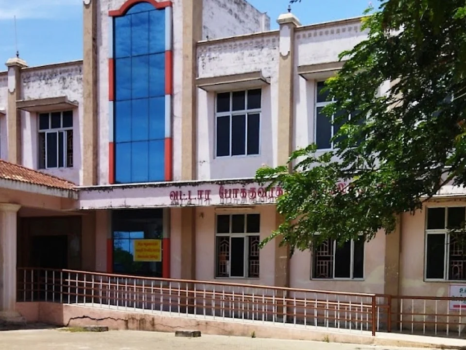 திருவாரூர்: அதிகரித்த லஞ்சப் புகார்! - ஆர்.டி.ஓ அலுவலகத்துக்குக் குறிவைத்த லஞ்ச ஒழிப்புத்துறை