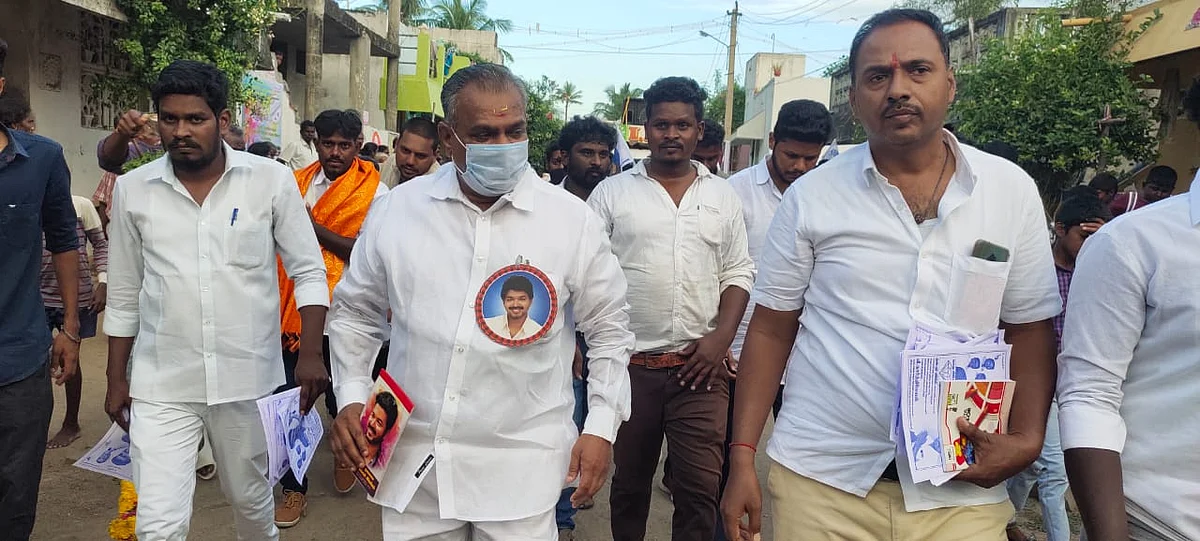 தேர்தல் பிரசாரத்தில் புஸ்ஸி ஆனந்த்