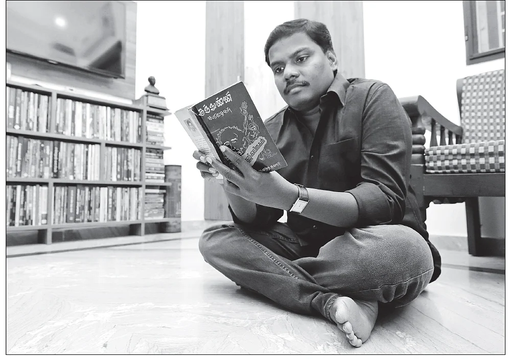 ஆனந்தகுமாரர்களின் மாஸ்டர்